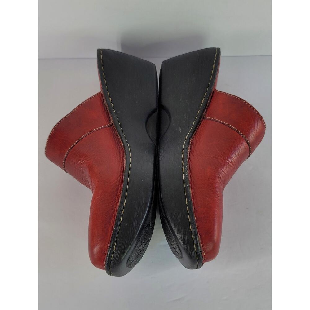 Born Red Leather Slip On Clogs Mules Shoes in Women's Size 8 US / 39 EU - Picture 6 of 10